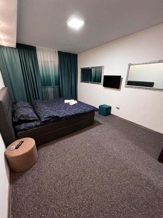 Central Studio 1 - apartament 2 camere Deva Exterior foto